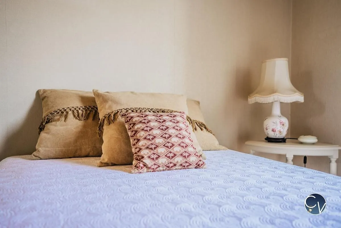 Beautiful Air-Conditioned And Bright Apartment Bollene